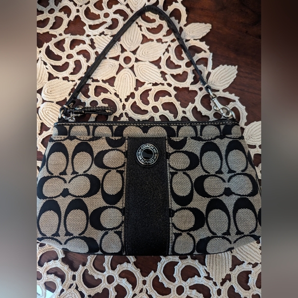 Coach 47706 Large Signature Stripe Wristlet Bag Clutch - Picture 3 of 9